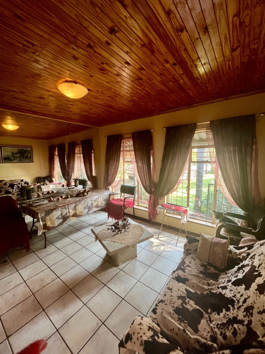 3 Bedroom Property for Sale in Wilkoppies North West